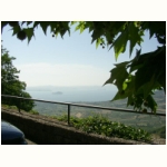 Blick auf den Lago und die Insel Martana